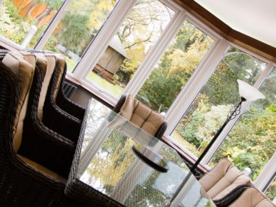 p-Shaped Prices Conservatory